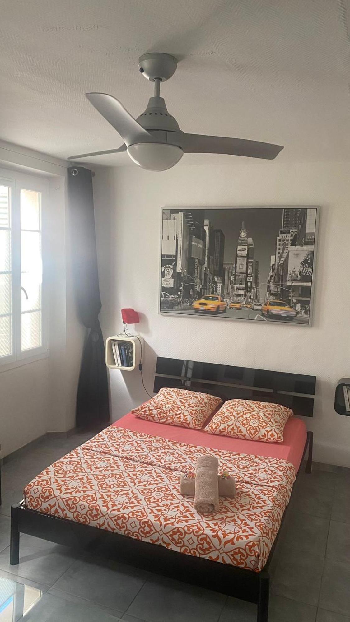 Le Suffren, Ventile ,Wifi, A 100 M De La Plage Toulon Exterior foto